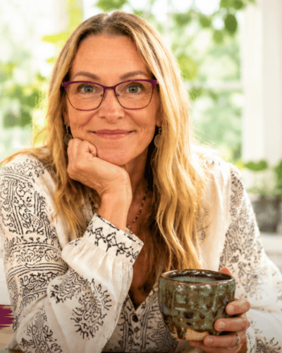 Author photo of Melissa Bourbon